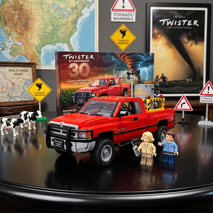 Twister 30th Anniversary Building Set - Chase the storm